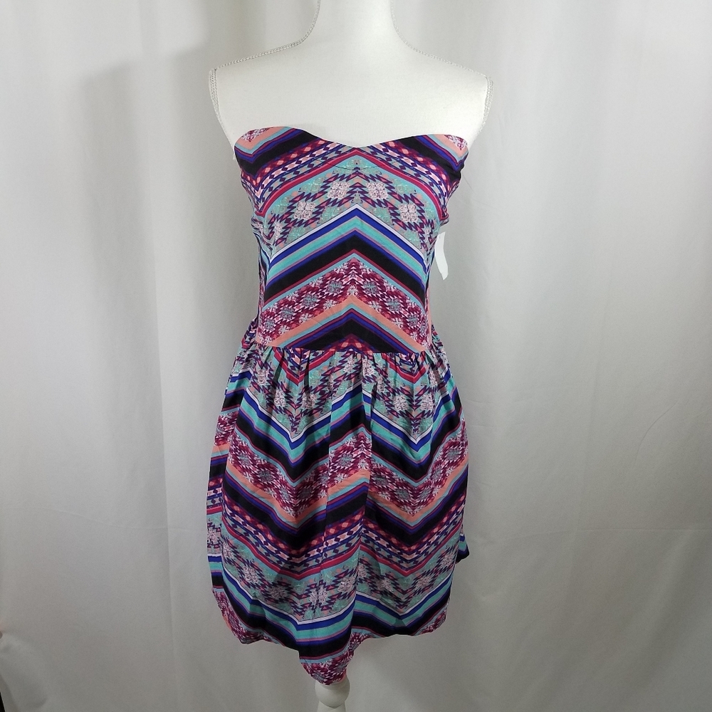 Charlotte Russe Strapless Dress L NWT